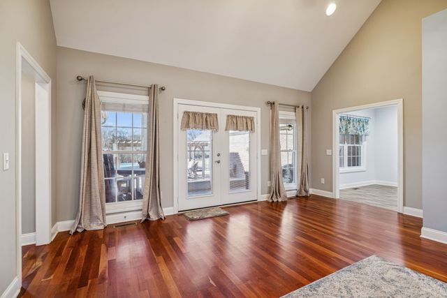 1312 Pimlico Pl, Columbia, TN 38401