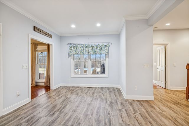 1312 Pimlico Pl, Columbia, TN 38401