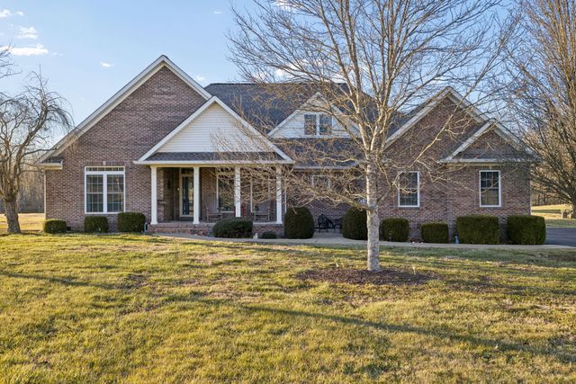 1312 Pimlico Pl, Columbia, TN 38401