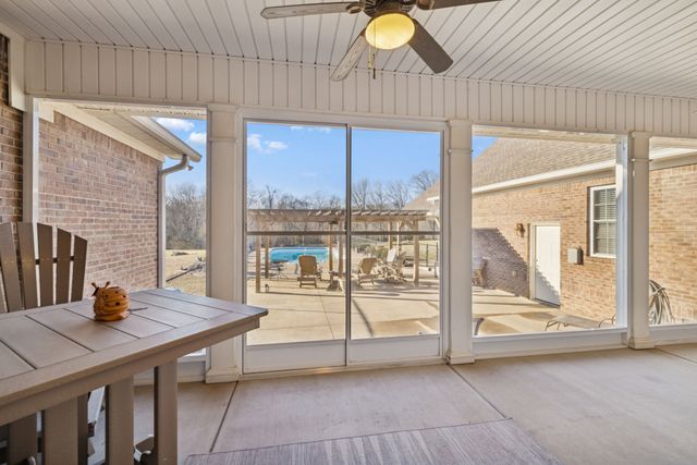 1312 Pimlico Pl, Columbia, TN 38401