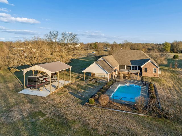 1312 Pimlico Pl, Columbia, TN 38401