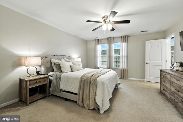 1036 NOBLE PL, Sewell, NJ 08080