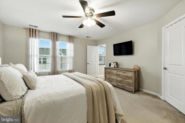 1036 NOBLE PL, Sewell, NJ 08080