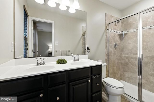 1036 NOBLE PL, Sewell, NJ 08080