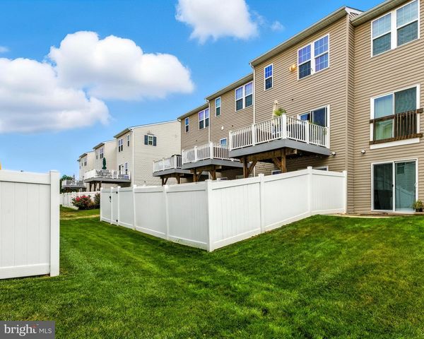 1036 NOBLE PL, Sewell, NJ 08080