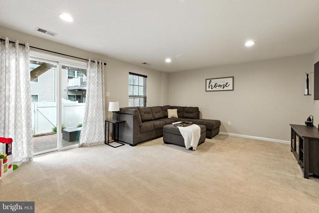 1036 NOBLE PL, Sewell, NJ 08080