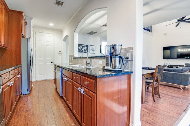 2505 Corbeau Drive, Irving, TX 75038