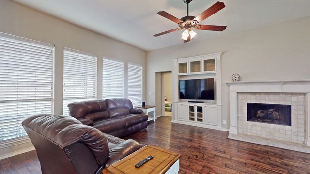 2608 White Owl Drive, Mckinney, TX 75072