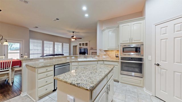 2608 White Owl Drive, Mckinney, TX 75072