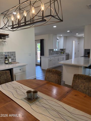 9936 W MOUNTAIN VIEW Road, Sun City, AZ 85351