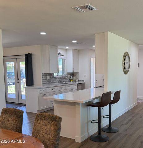 9936 W MOUNTAIN VIEW Road, Sun City, AZ 85351