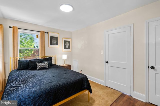 301 DENISON ST, Baltimore, MD 21229