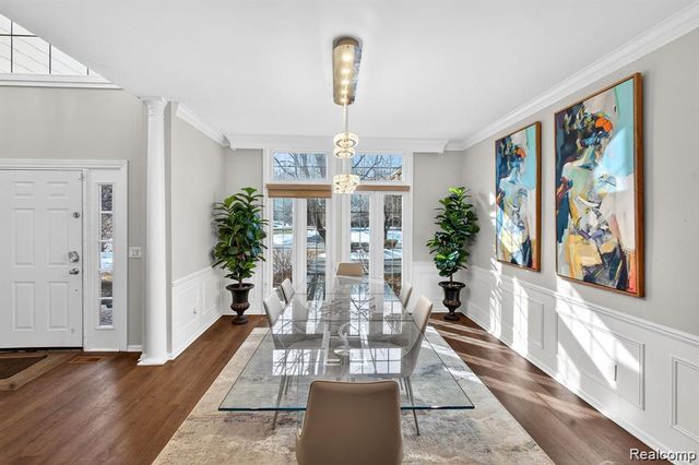 5874 Orchard Woods Drive, West Bloomfield, MI 48324