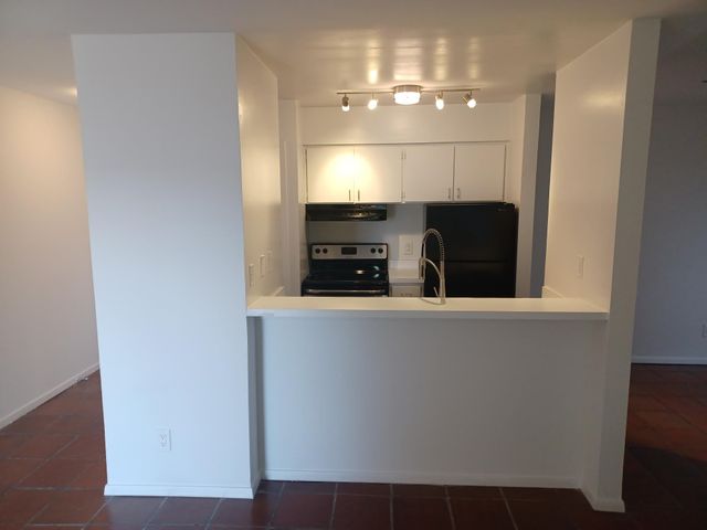 4432 Buena Vista Street 202, Dallas, TX 75205