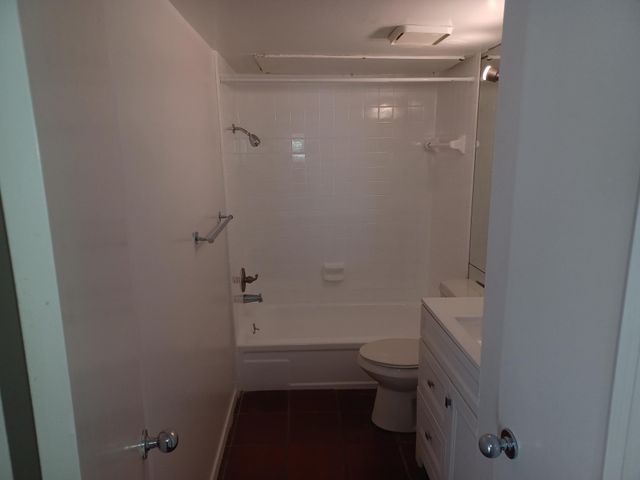 4432 Buena Vista Street 202, Dallas, TX 75205