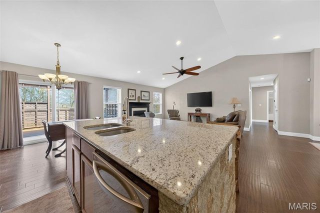 1037 Stonewick Court, Herculaneum, MO 63048