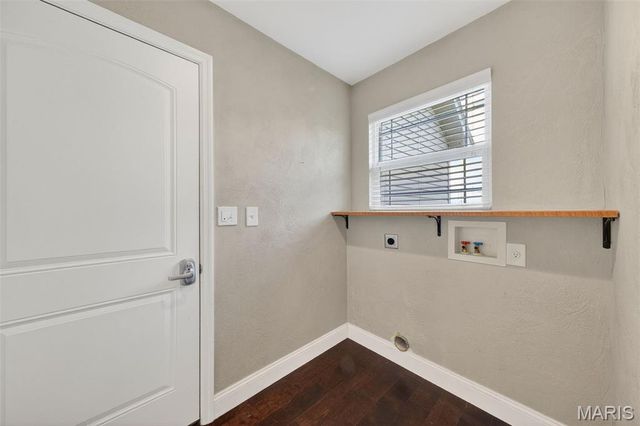1037 Stonewick Court, Herculaneum, MO 63048