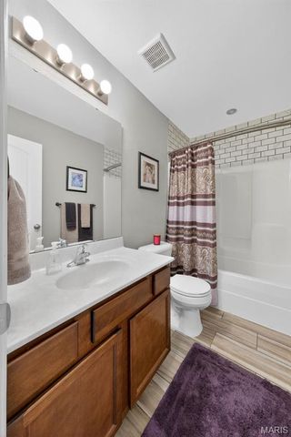 1037 Stonewick Court, Herculaneum, MO 63048