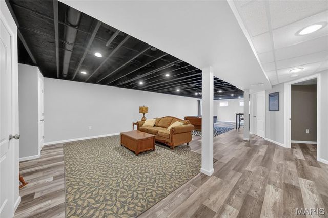 1037 Stonewick Court, Herculaneum, MO 63048