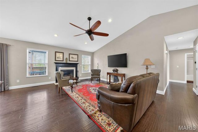 1037 Stonewick Court, Herculaneum, MO 63048