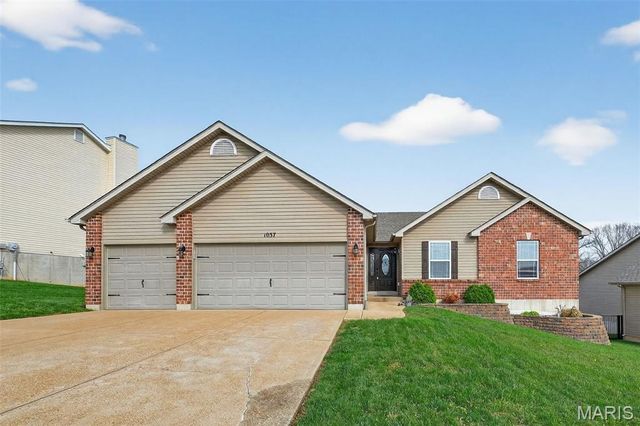 1037 Stonewick Court, Herculaneum, MO 63048