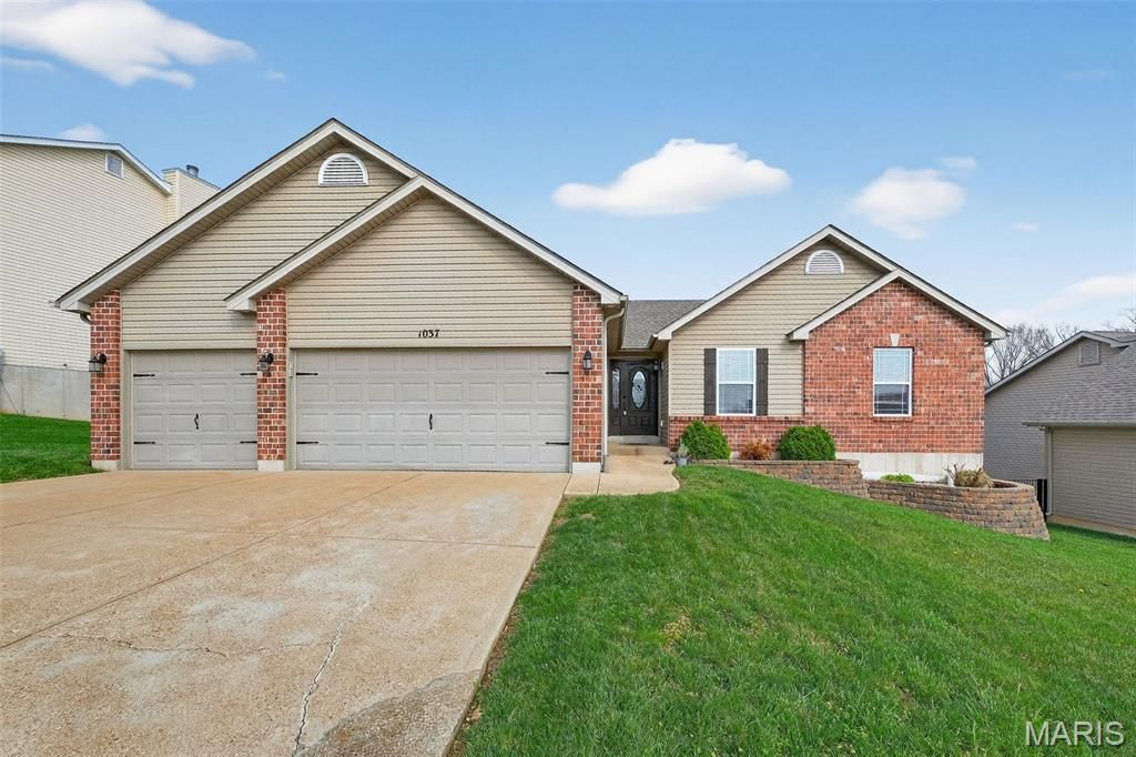 1037 Stonewick Court, Herculaneum, MO 63048