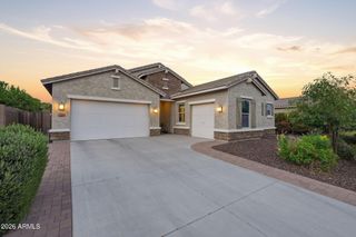 9364 W CASHMAN Drive, Peoria, AZ 85383