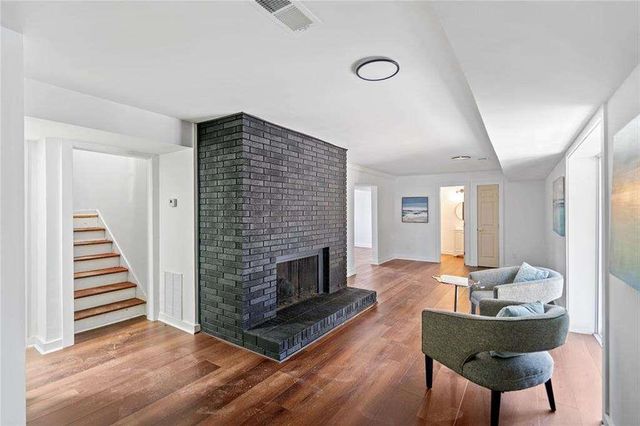 2541 Peyton Woods Trail, Atlanta, GA 30311