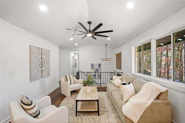 2541 Peyton Woods Trail, Atlanta, GA 30311