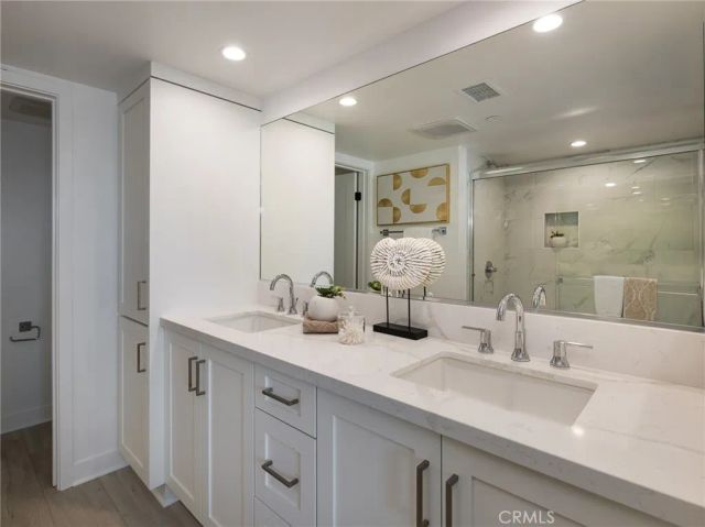 123 E 223rd 3, Carson, CA 90745