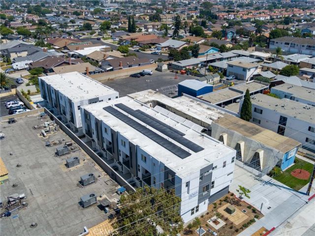 123 E 223rd 3, Carson, CA 90745