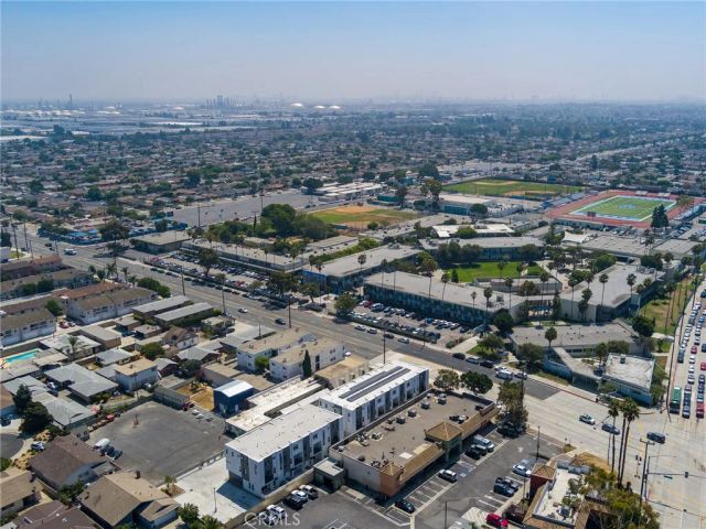 123 E 223rd 3, Carson, CA 90745