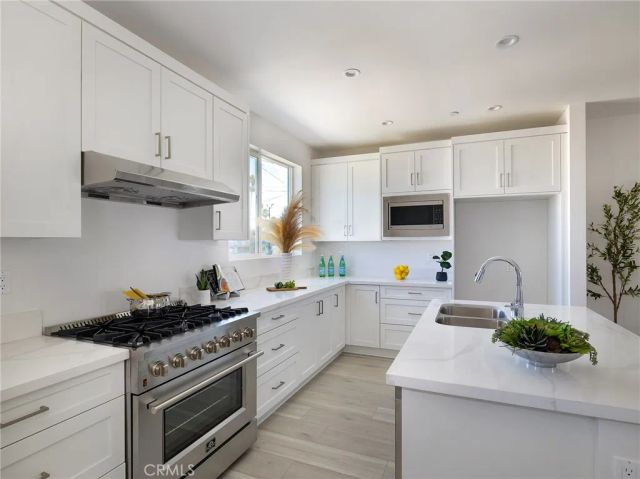 123 E 223rd 3, Carson, CA 90745