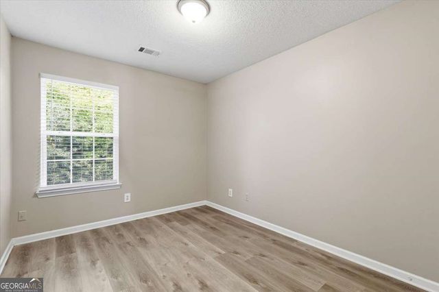 1732 Old Dogwood, Jonesboro, GA 30238