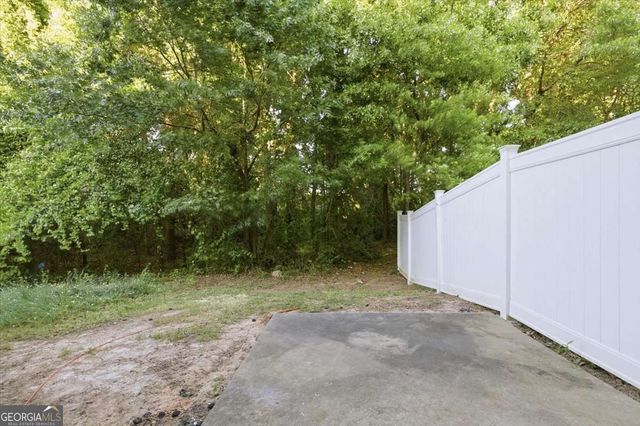 1732 Old Dogwood, Jonesboro, GA 30238