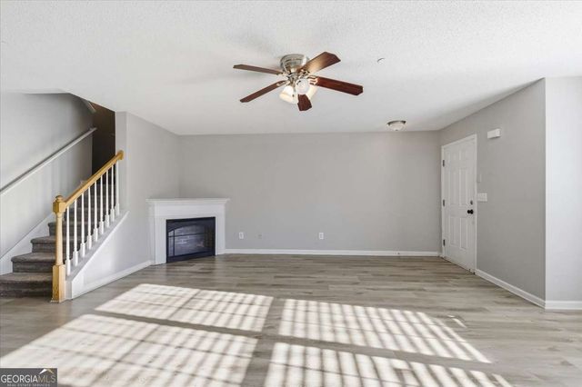 1732 Old Dogwood, Jonesboro, GA 30238