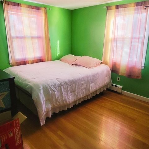 9 Summit Ave, Saugus, MA 01906