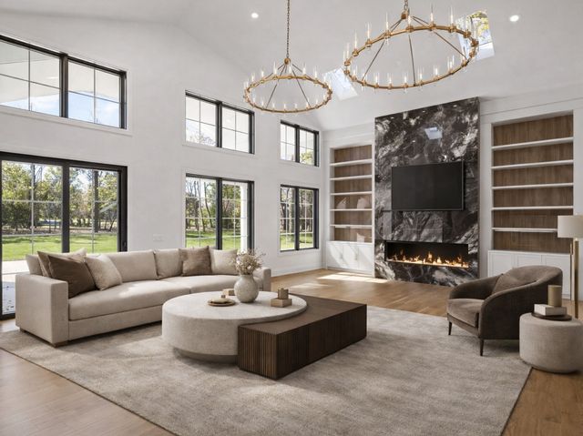 1851 Oakwood Road, Northbrook, IL 60062