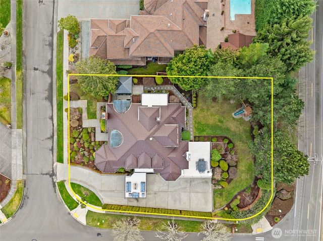 19301 4th Place SW, Normandy Park, WA 98166