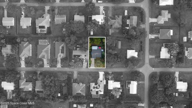 425 Banyan Street, Sebastian, FL 32958