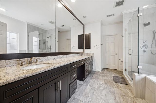 6837 Staffordshire Street, Houston, TX 77030