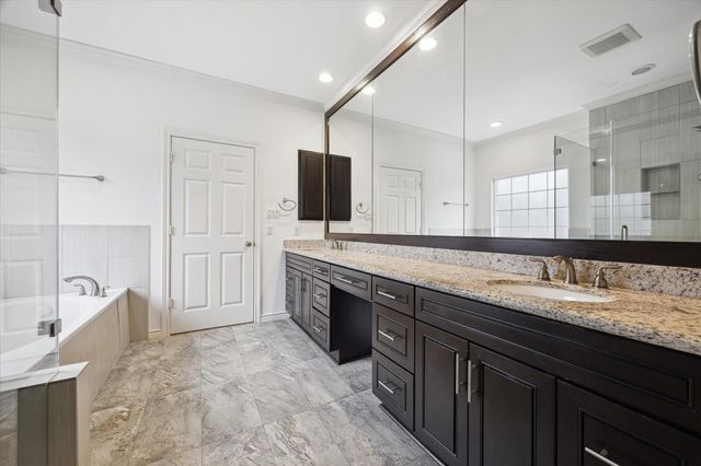 6837 Staffordshire Street, Houston, TX 77030