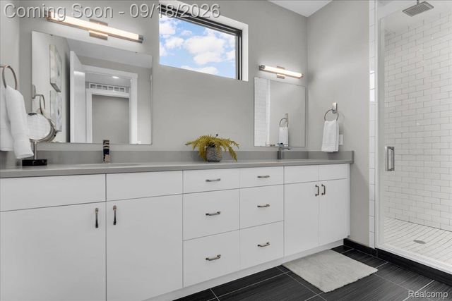 1741 Livernois Street 3, Ferndale, MI 48220