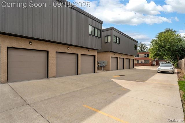 1741 Livernois Street 3, Ferndale, MI 48220