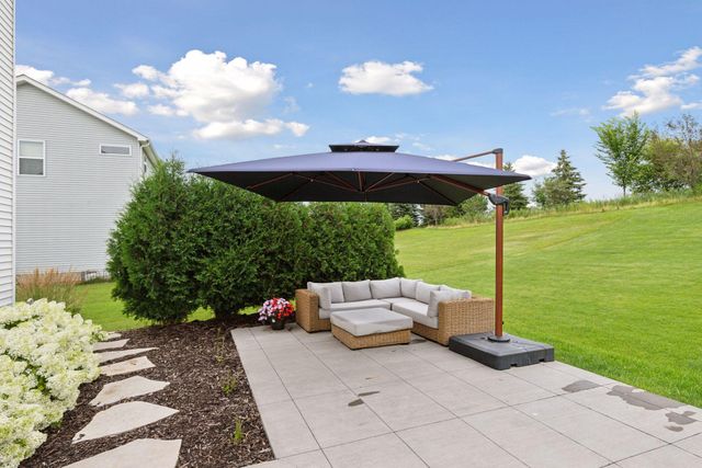 2430 Lacy Lane, Victoria, MN 55386