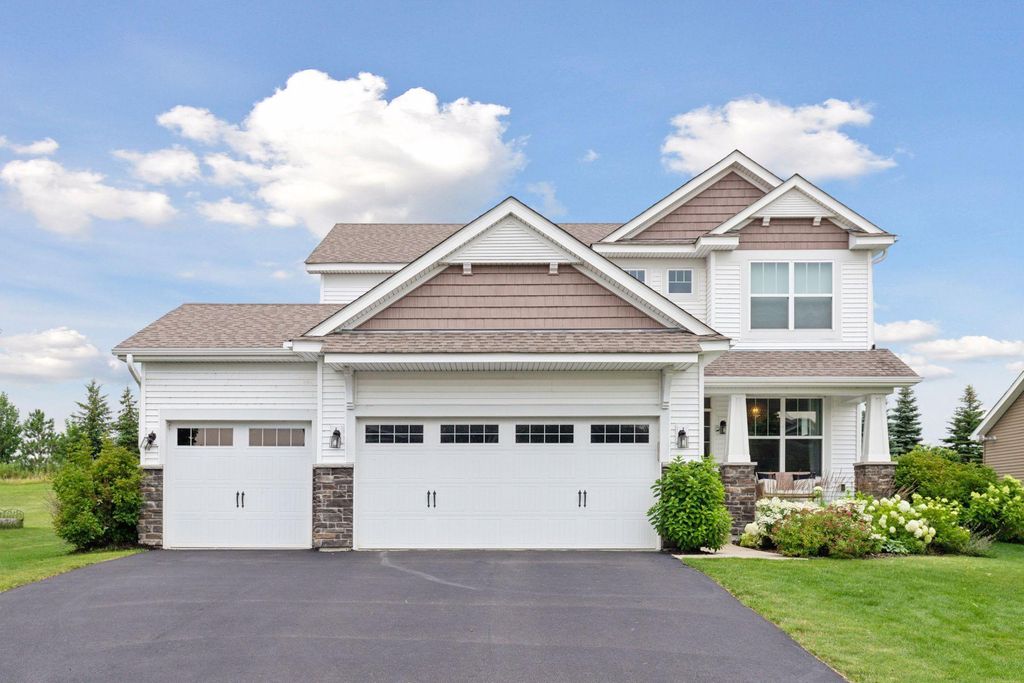2430 Lacy Lane, Victoria, MN 55386