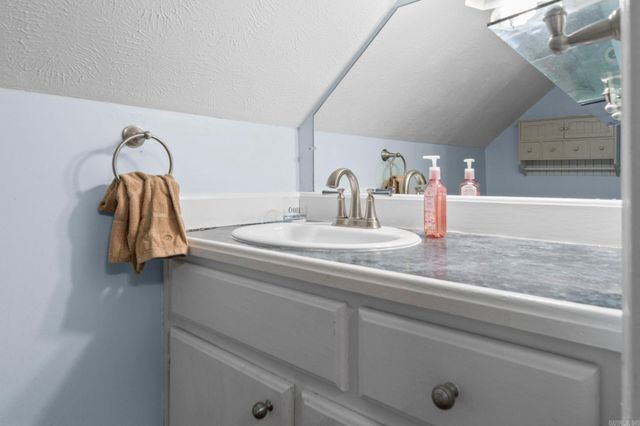 9A S Session Road, Conway, AR 72032