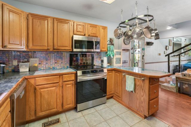 9A S Session Road, Conway, AR 72032