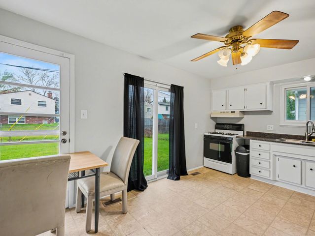 12217 Wheaton Drive, Sterling Heights City, MI 48313