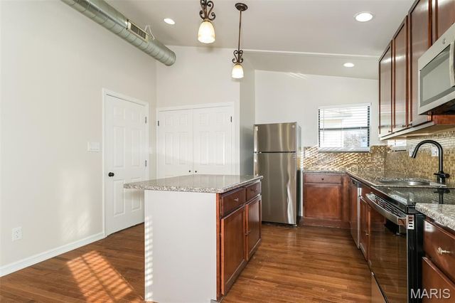 1409 Castle Mill Drive, Arnold, MO 63010